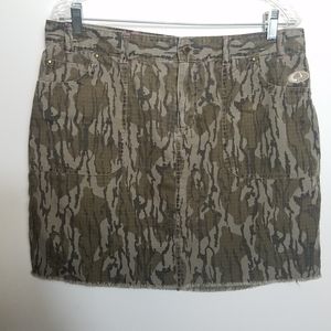 Mossy Oak Skirt
